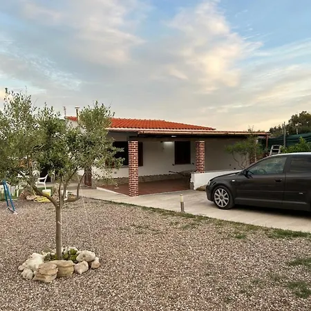 Garden House Sa Rocca Tunda Prázdninový dům *
